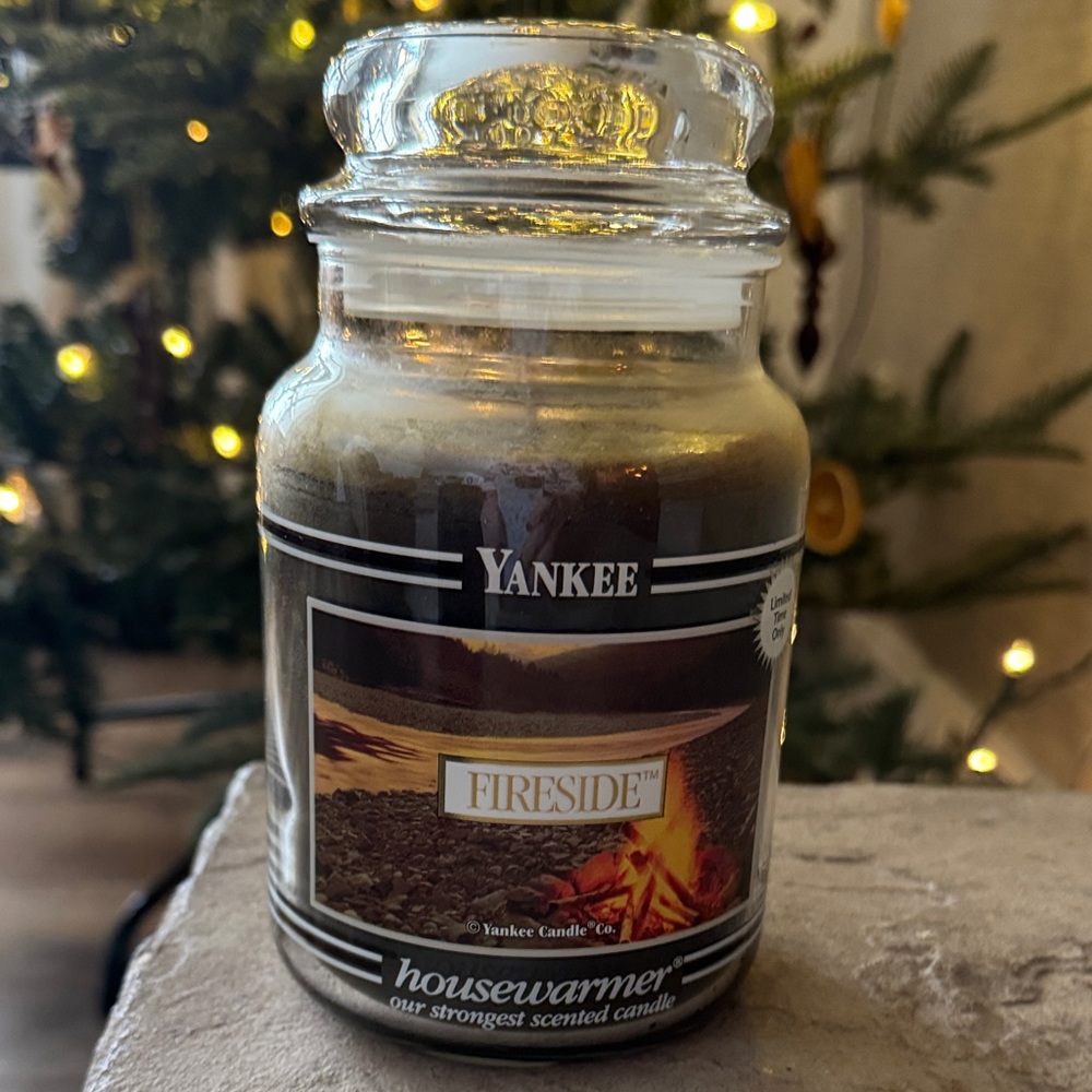 Yankee Candle Fireside Scented Candle rare and HTF brand new